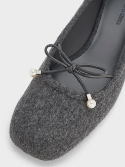 Barbara Felt Pearl-Bow Ballet Pumps