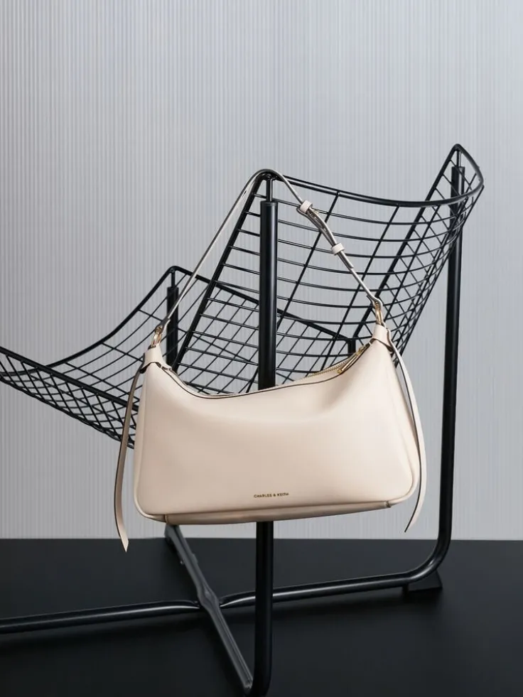 Calla Shoulder Bag
