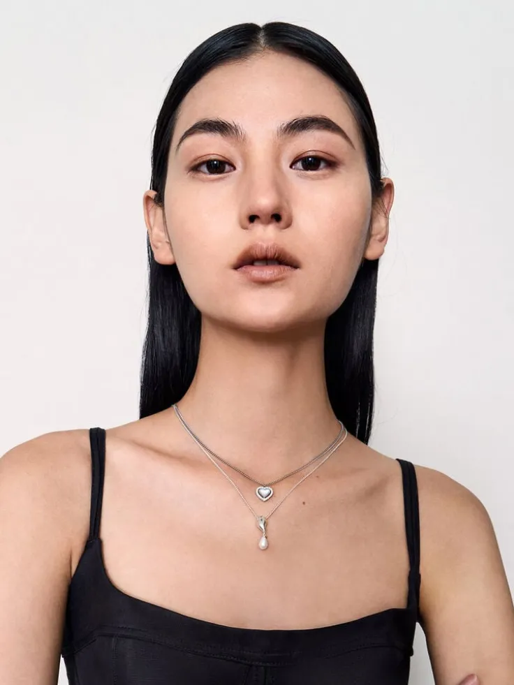 Corrine Teardrop Pearl Necklace