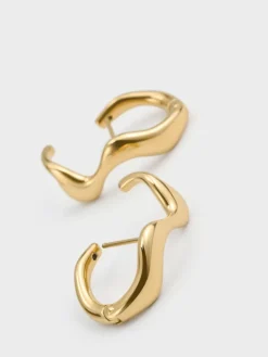 Emilia Wavy Drop Earrings
