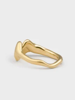 Emilia Wavy Ring