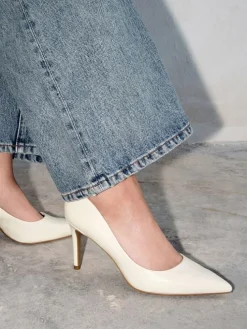 Emmy Pointed Stiletto Pumps