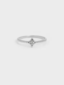 Everest Crystal Star Ring