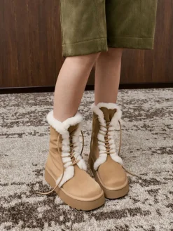 Faux Suede & Faux Fur Flatform Boots
