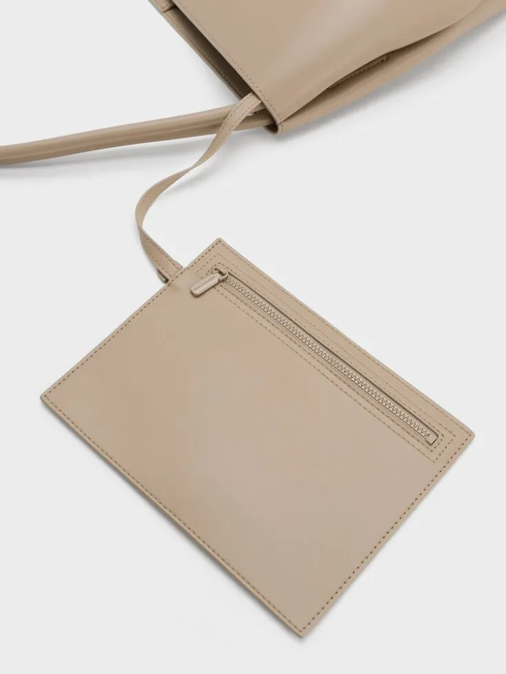 Leia Tote Bag