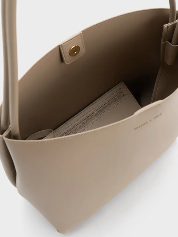 Leia Tote Bag