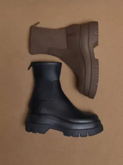 Leoi Chunky Ankle Boots