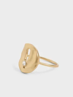Medal Ring