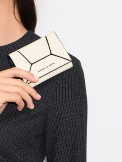 Nasrin Geometric Wallet