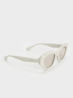 Onyx Cat-Eye Sunglasses