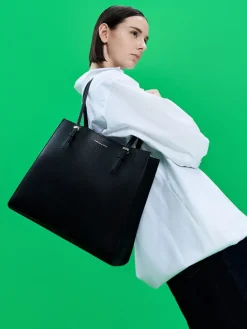 Sansa Tote Bag