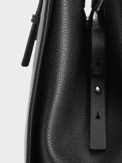 Sansa Tote Bag
