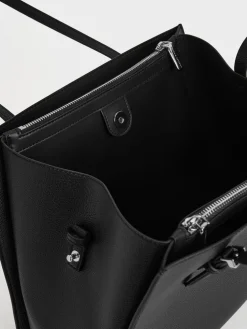 Sansa Tote Bag