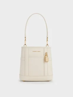 Scottie Bucket Bag