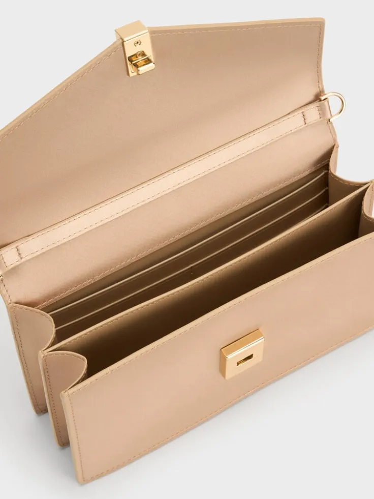 Taisia Chain Envelope Bag