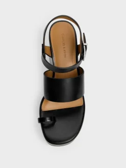 Tarian Toe-Ring Platform Wedges