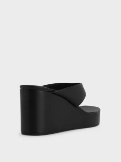 Thong Platform Wedges